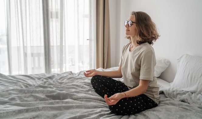 Meditación mujer